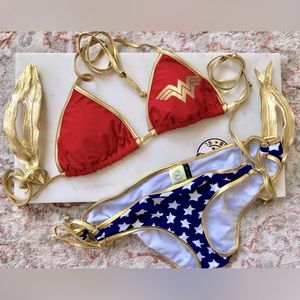DC Comics Originals,  Wonder Woman String Bikini Swimsuit M/L